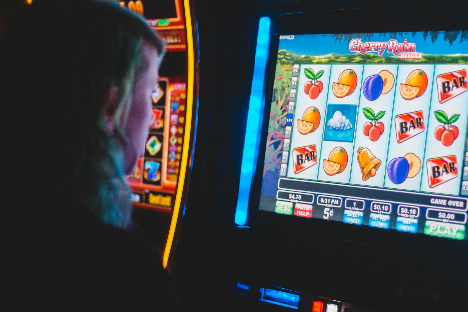 Màn hình slot đang thực hiện một lượt respin